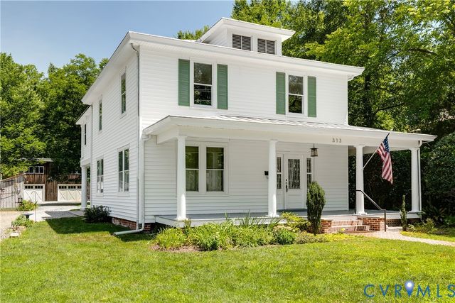 313 S James St, Ashland, VA 23005
