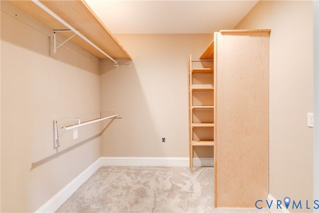 313 S James St, Ashland, VA 23005