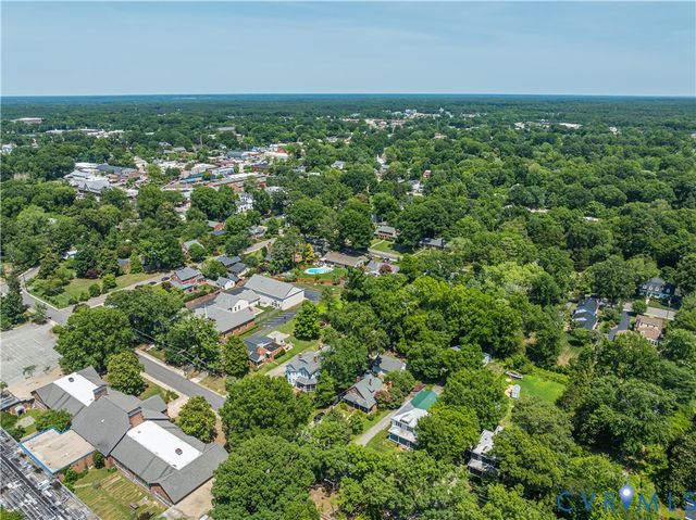 313 S James St, Ashland, VA 23005