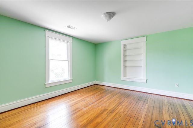 313 S James St, Ashland, VA 23005