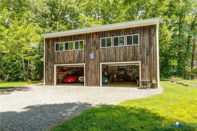 313 S James St, Ashland, VA 23005