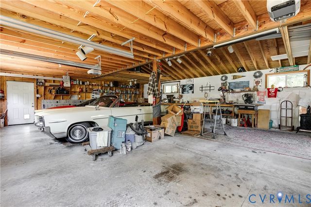 313 S James St, Ashland, VA 23005