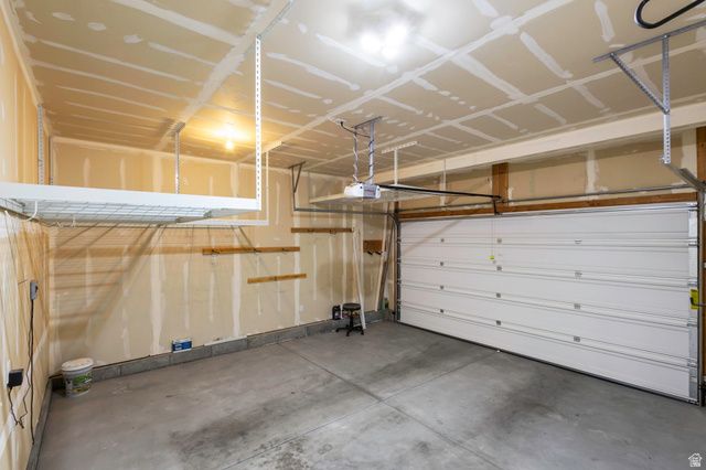 498 S PEGASUS WAY, Saratoga Springs, UT 84045