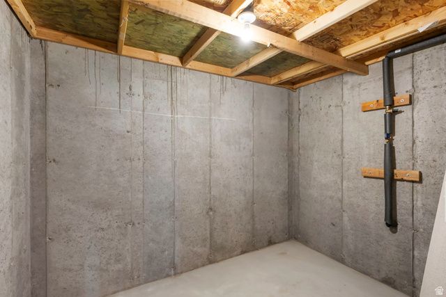 498 S PEGASUS WAY, Saratoga Springs, UT 84045