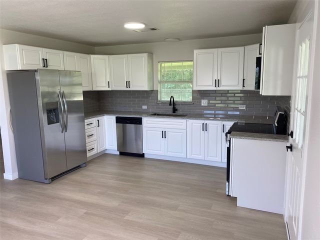 1728 Randell Drive, Denison, TX 75020