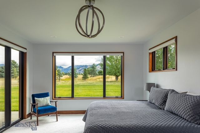 989 Bridger Lake Drive, Bozeman, MT 59718