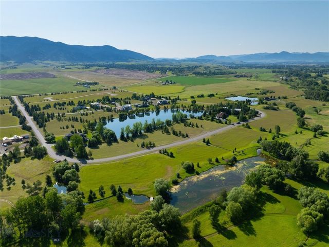 989 Bridger Lake Drive, Bozeman, MT 59718