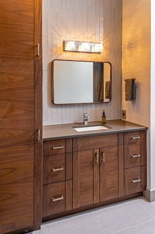 989 Bridger Lake Drive, Bozeman, MT 59718