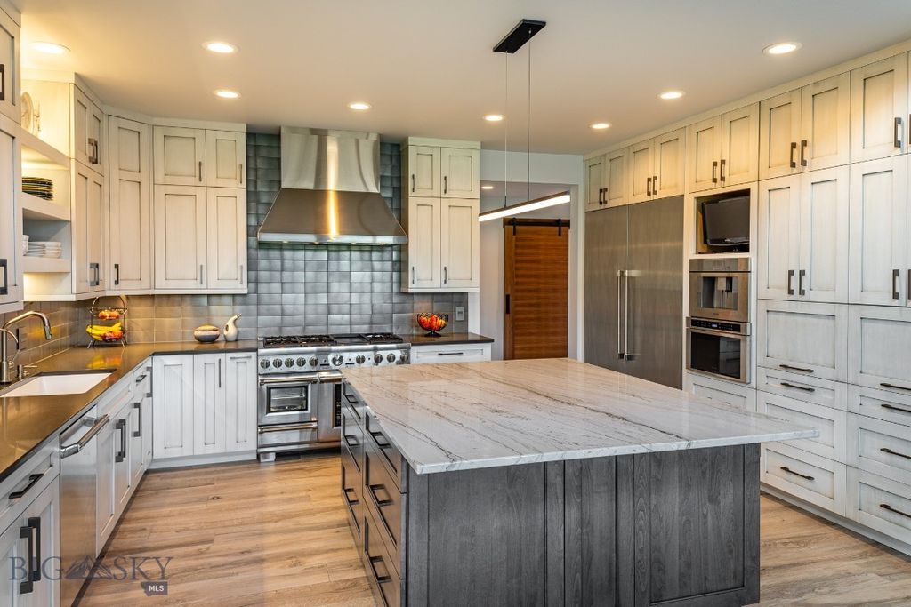 989 Bridger Lake Drive, Bozeman, MT 59718 photo 16