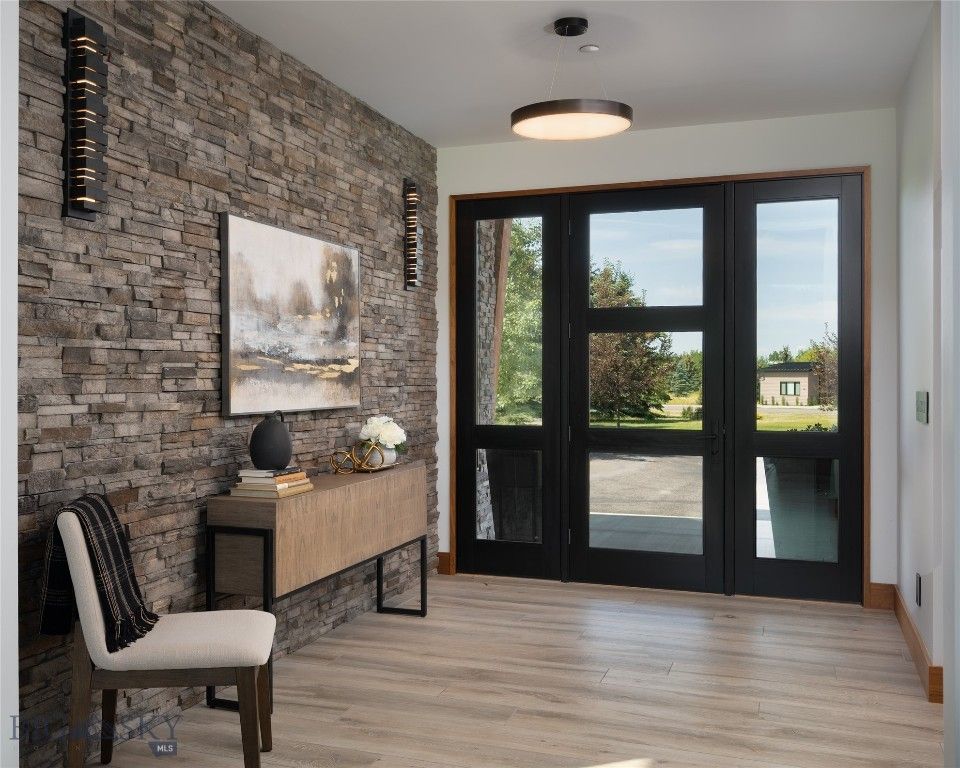 989 Bridger Lake Drive, Bozeman, MT 59718 photo 6