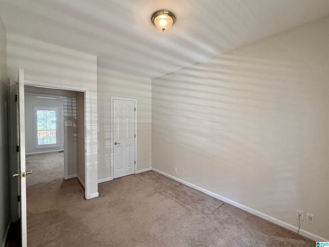 180 FOREST CIRCLE, Warrior, AL 35180