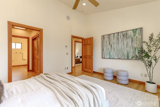 6121 Madrona Drive NE, Tacoma, WA 98422