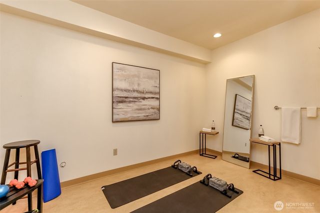 6121 Madrona Drive NE, Tacoma, WA 98422