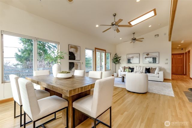 6121 Madrona Drive NE, Tacoma, WA 98422