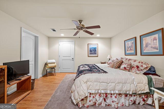 90 Westwind Drive, Newnan, GA 30263