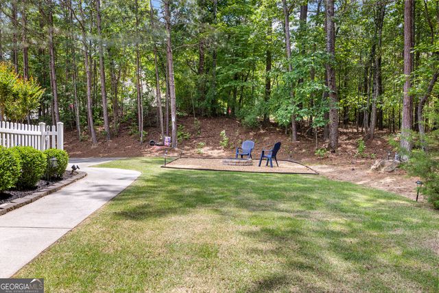 90 Westwind Drive, Newnan, GA 30263