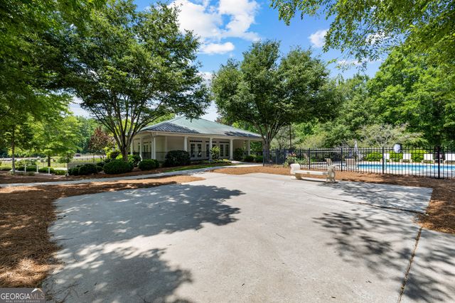 90 Westwind Drive, Newnan, GA 30263