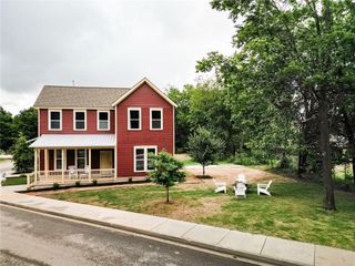 315 E 11th Street, Fayetteville, AR 72701