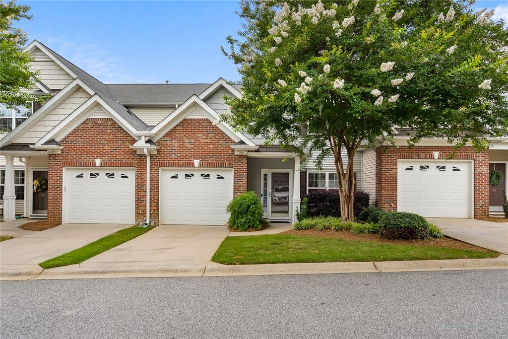 57 Bay Springs Drive, Simpsonville, SC 29681