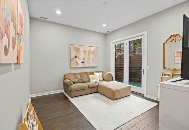 1823 N Halsted Street 1, Chicago, IL 60614