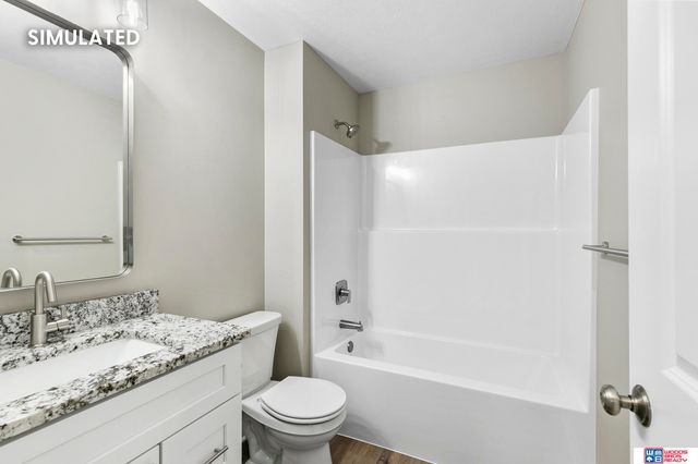 9218 Green Valley Lane, Lincoln, NE 68516
