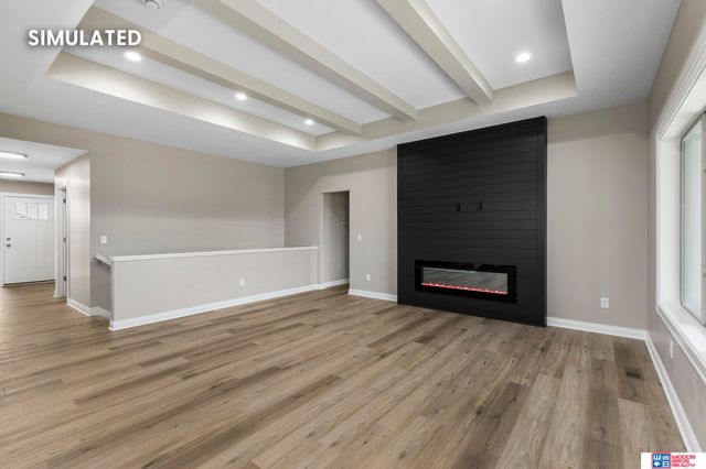 9218 Green Valley Lane, Lincoln, NE 68516