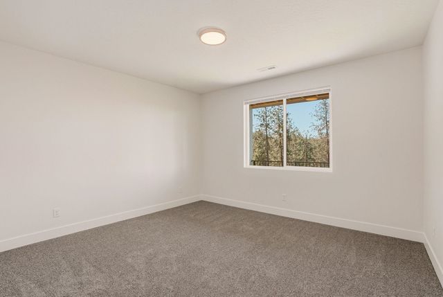 4219 W Tolliver Ct, Spokane, WA 99208