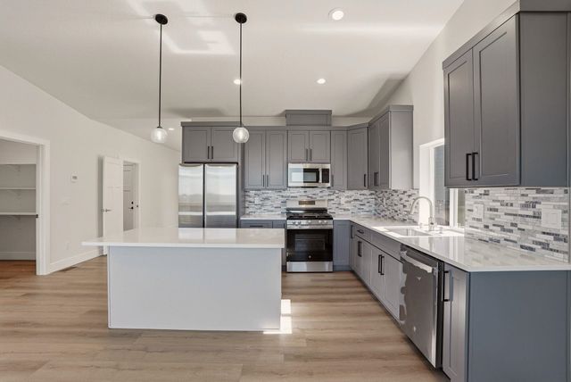 4219 W Tolliver Ct, Spokane, WA 99208