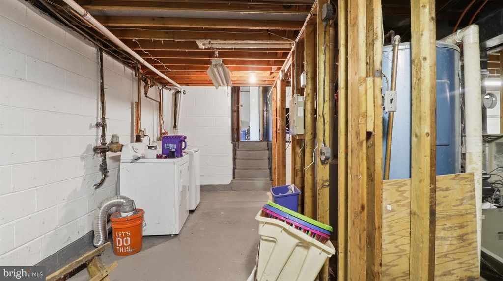 Image 37 of property listing at 13408 KRIS RAN CT, Fort Washington, MD 20744