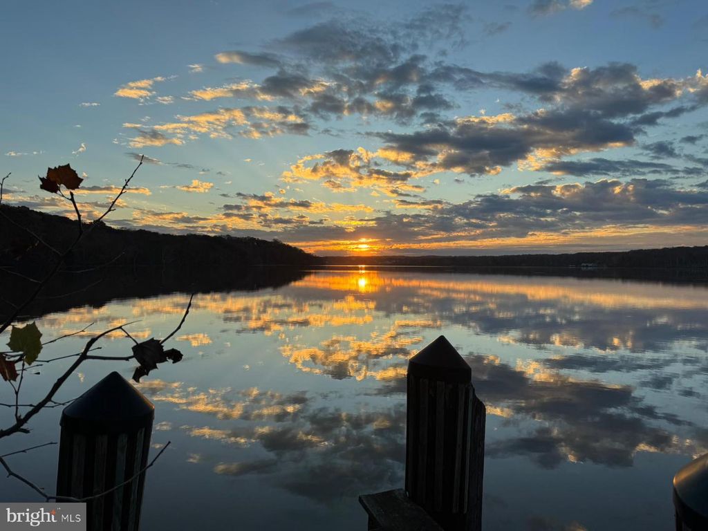 Image 44 of property listing at 13408 KRIS RAN CT, Fort Washington, MD 20744