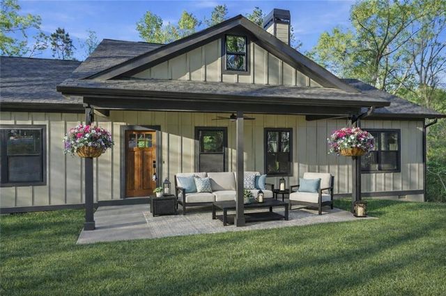 322 Elmwood Circle, Ellijay, GA 30540
