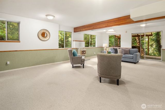 6116 190th Street, Kenmore, WA 98028