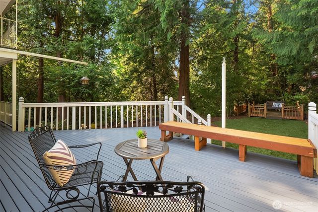 6116 190th Street, Kenmore, WA 98028