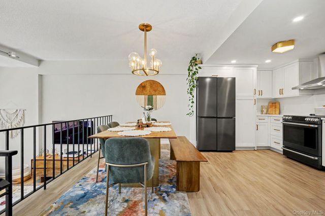 15 Stewart Place 1S, White Plains, NY 10603