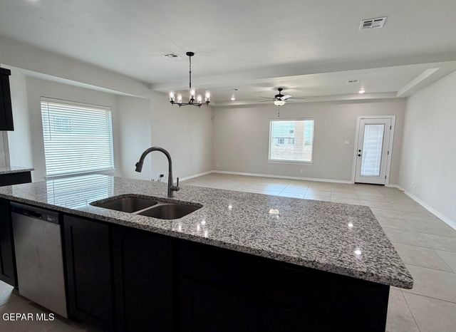7409 SCARLET OAK Place, Canutillo, TX 79835