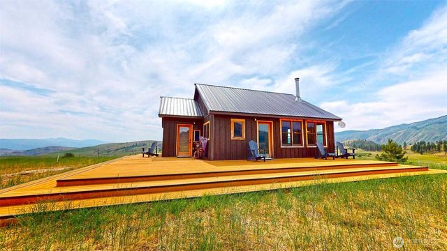 156 Poechmann Road, Okanogan, WA 98840