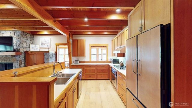 156 Poechmann Road, Okanogan, WA 98840