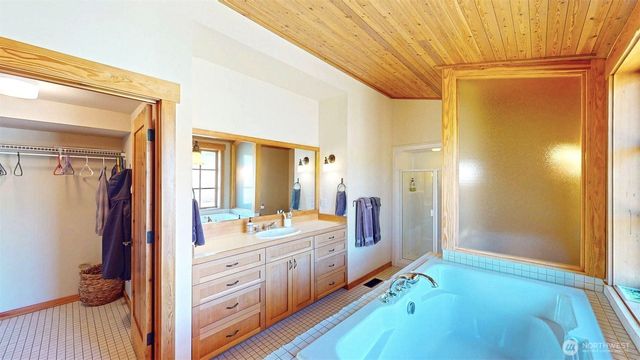 156 Poechmann Road, Okanogan, WA 98840