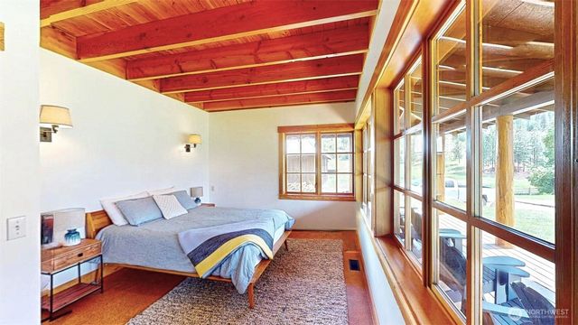 156 Poechmann Road, Okanogan, WA 98840