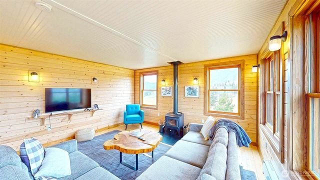 156 Poechmann Road, Okanogan, WA 98840