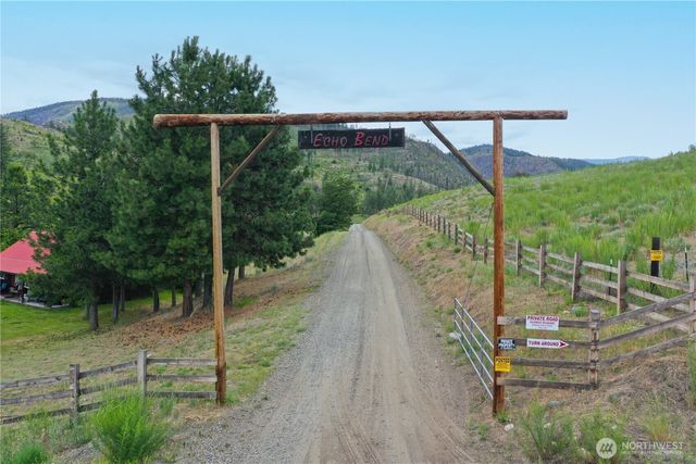 156 Poechmann Road, Okanogan, WA 98840