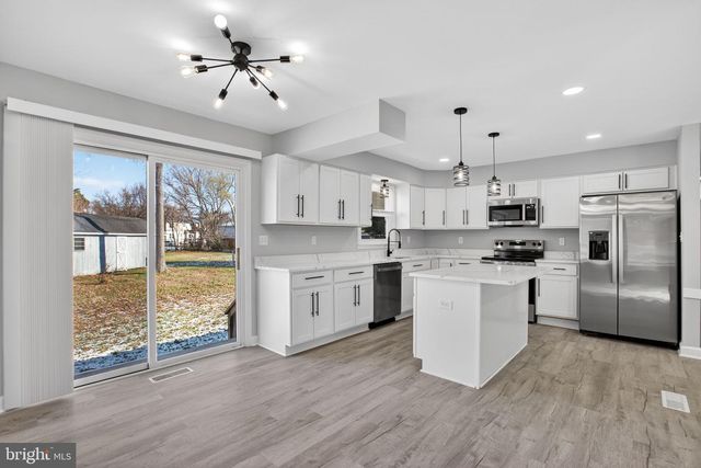 9604 MIDDLERIDGE CT, Brandywine, MD 20613