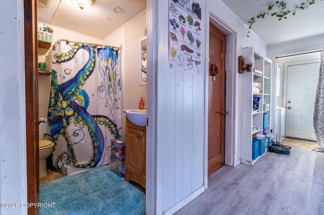 508 & 506 Madison Street, Seward, AK 99664