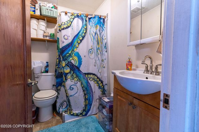 508 & 506 Madison Street, Seward, AK 99664