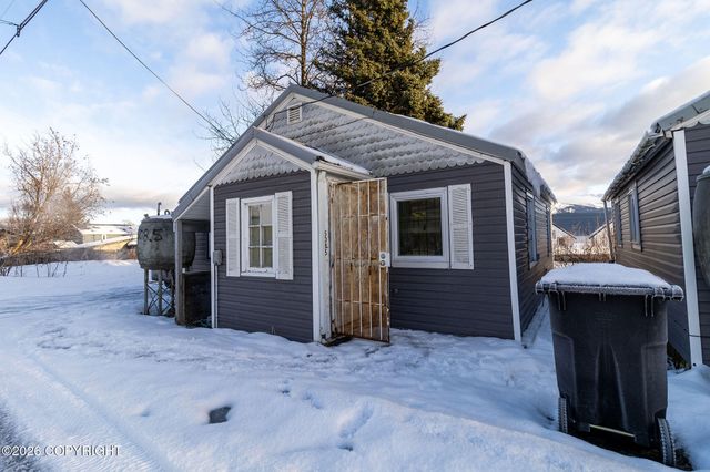 508 & 506 Madison Street, Seward, AK 99664