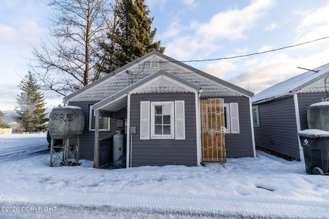 508 & 506 Madison Street, Seward, AK 99664