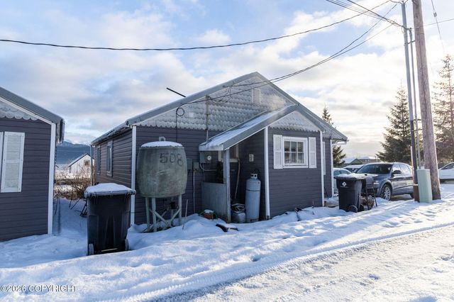 508 & 506 Madison Street, Seward, AK 99664