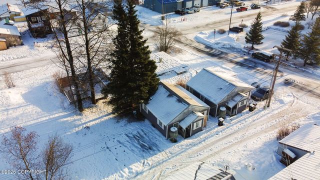 508 & 506 Madison Street, Seward, AK 99664