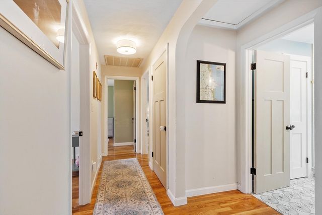 123 Plain Rd, Westford, MA 01886