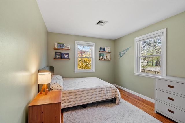 123 Plain Rd, Westford, MA 01886